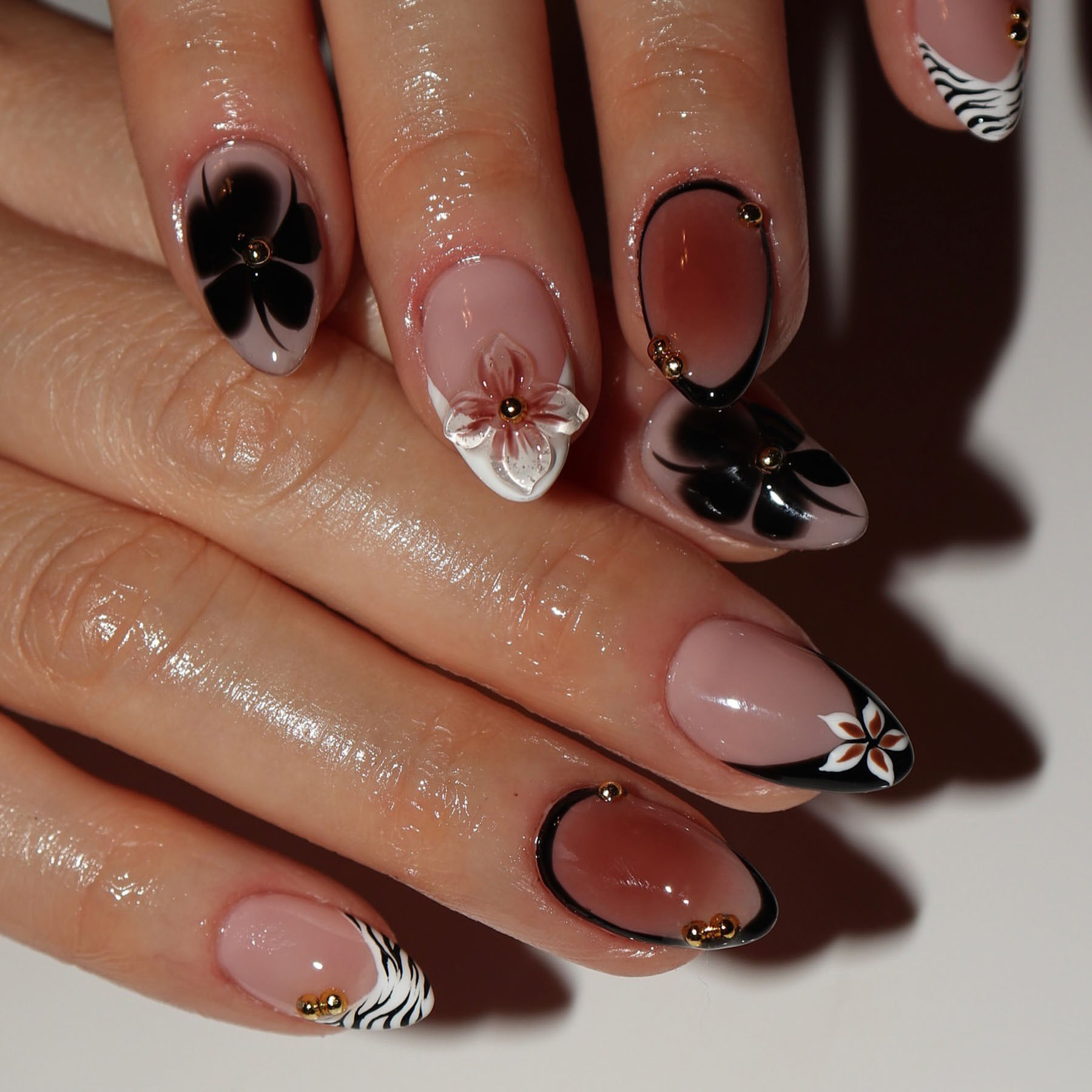 24 pezzi di unghie finte a for - Pressed Flower Art recensione e prezzo